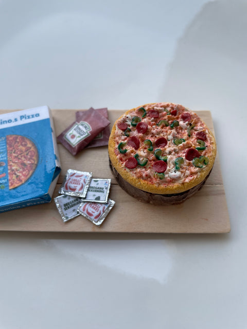 Domino's Pizza(with seasonings)