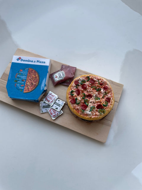 Domino's Pizza(with seasonings)